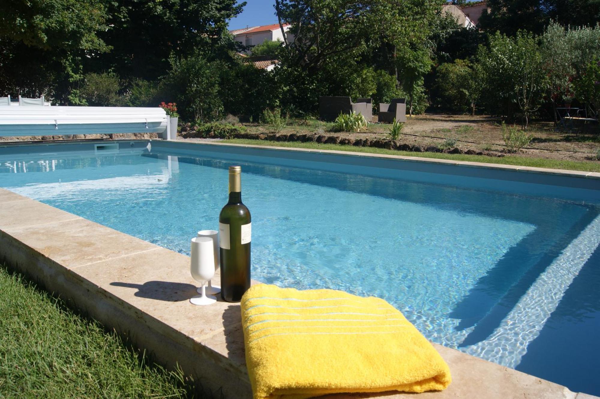 Bed and Breakfast Le Petit Moliere Servian Exterior foto